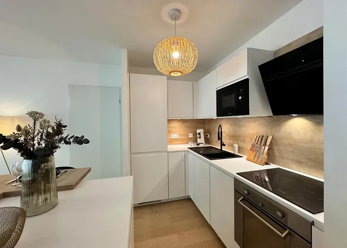 L'hibiscus - Centre - Parking - 3p Apartamento *