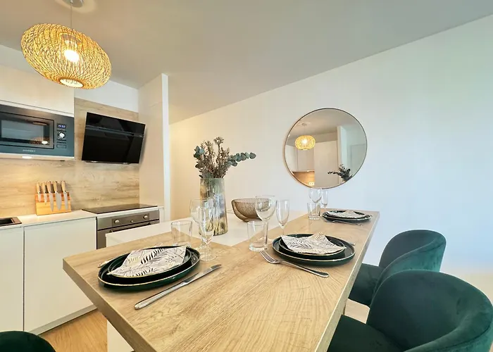 Apartamento L'hibiscus - Centre - Parking - 3p